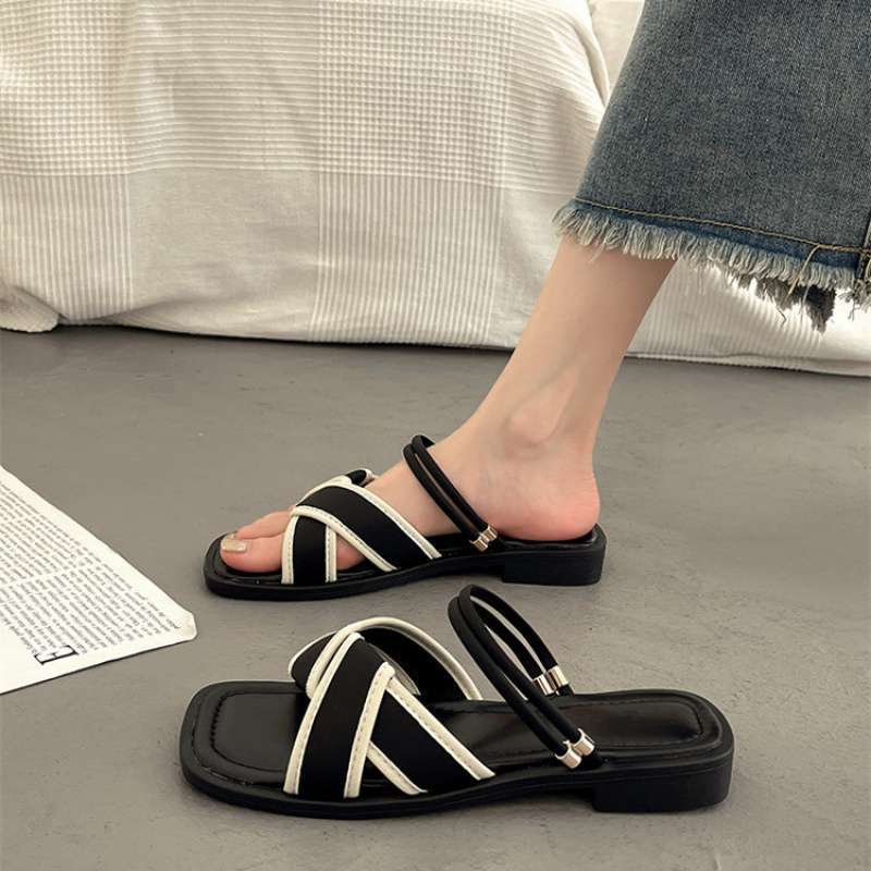 Plus size women's shoes wide feet fat feet 35-43 flat soles two-wear sandals women's outdoor wear summer versatile soft-soled beach shoes
