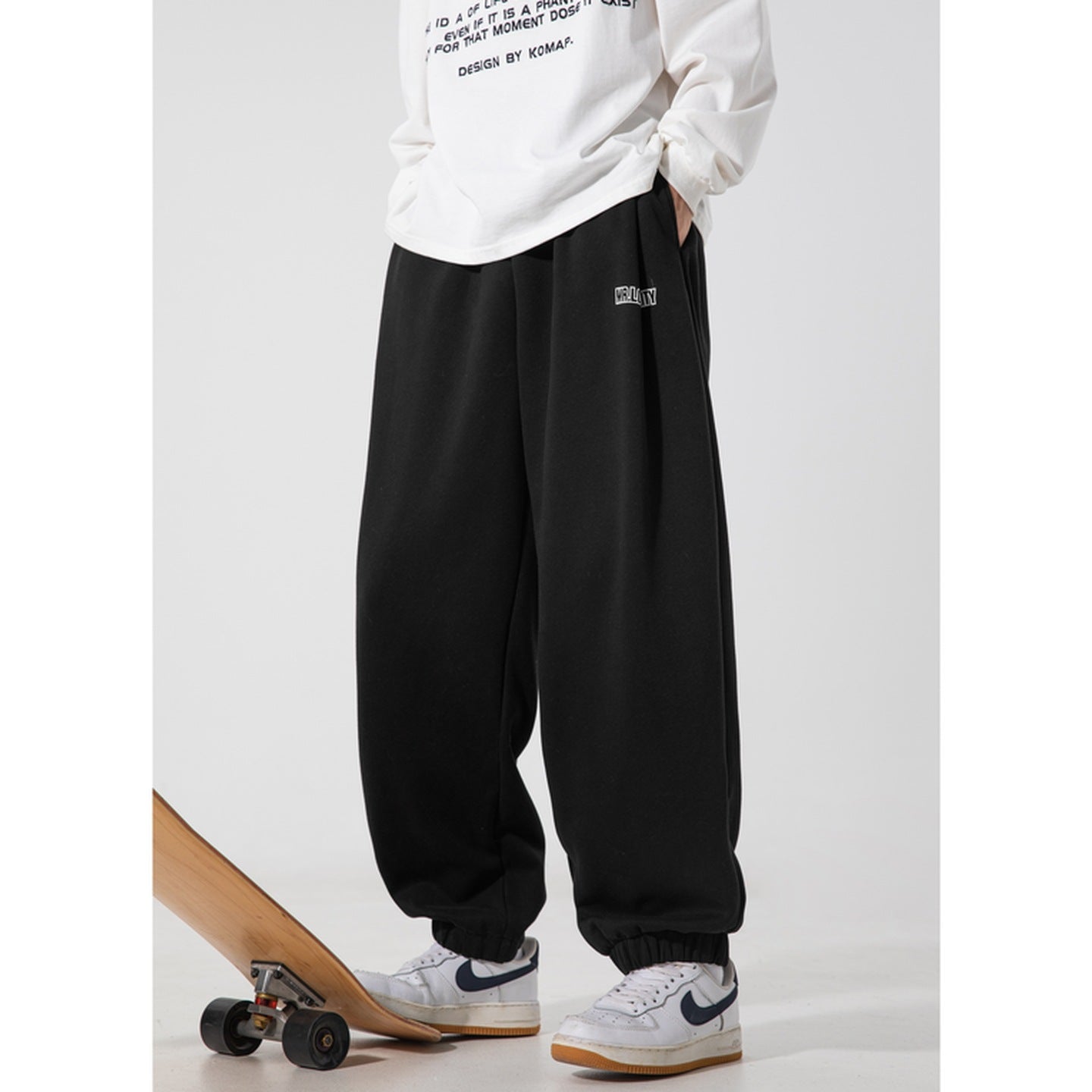 Contrasting letter print boutie sweatpants men's autumn loose silhouette athleisure pants trendy brand versatile long pants
