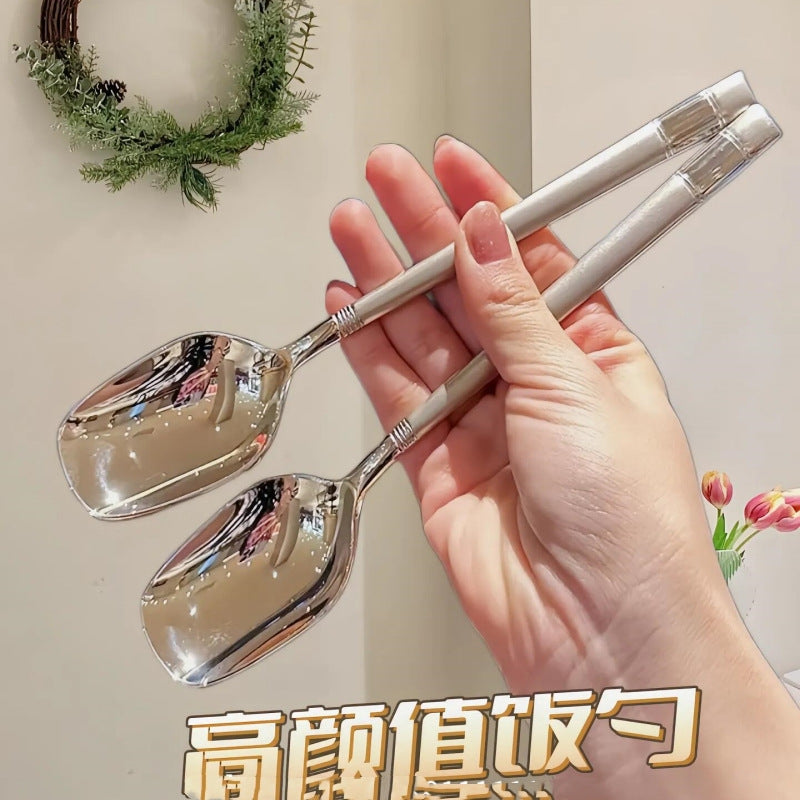 High-value delicate spoons