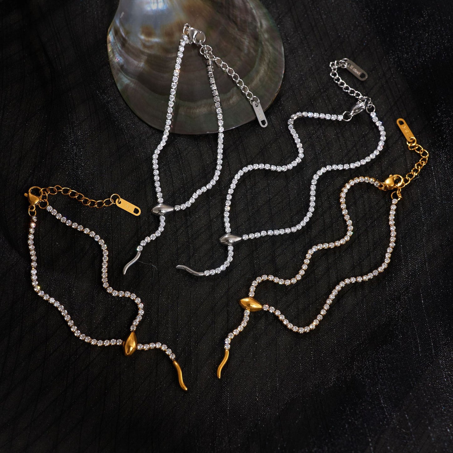 Spot wholesale European and American cross-border 18k gold-plated titanium steel vintage unique serpentine zircon fashion diamond chain bracelet ankle bracelet