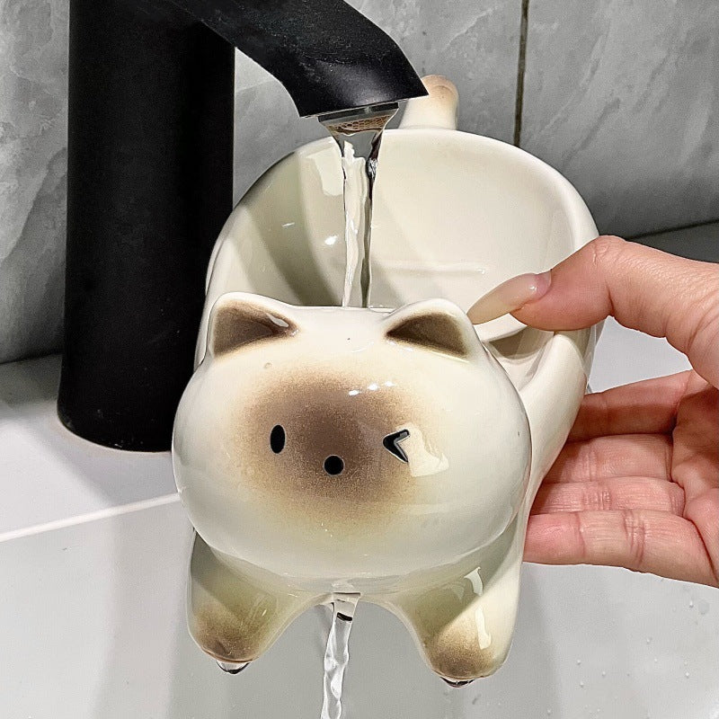 The new high-value light luxury ceramic soap tray is free of punching and draining holes, and the design of household goodies is bathroom soap storage