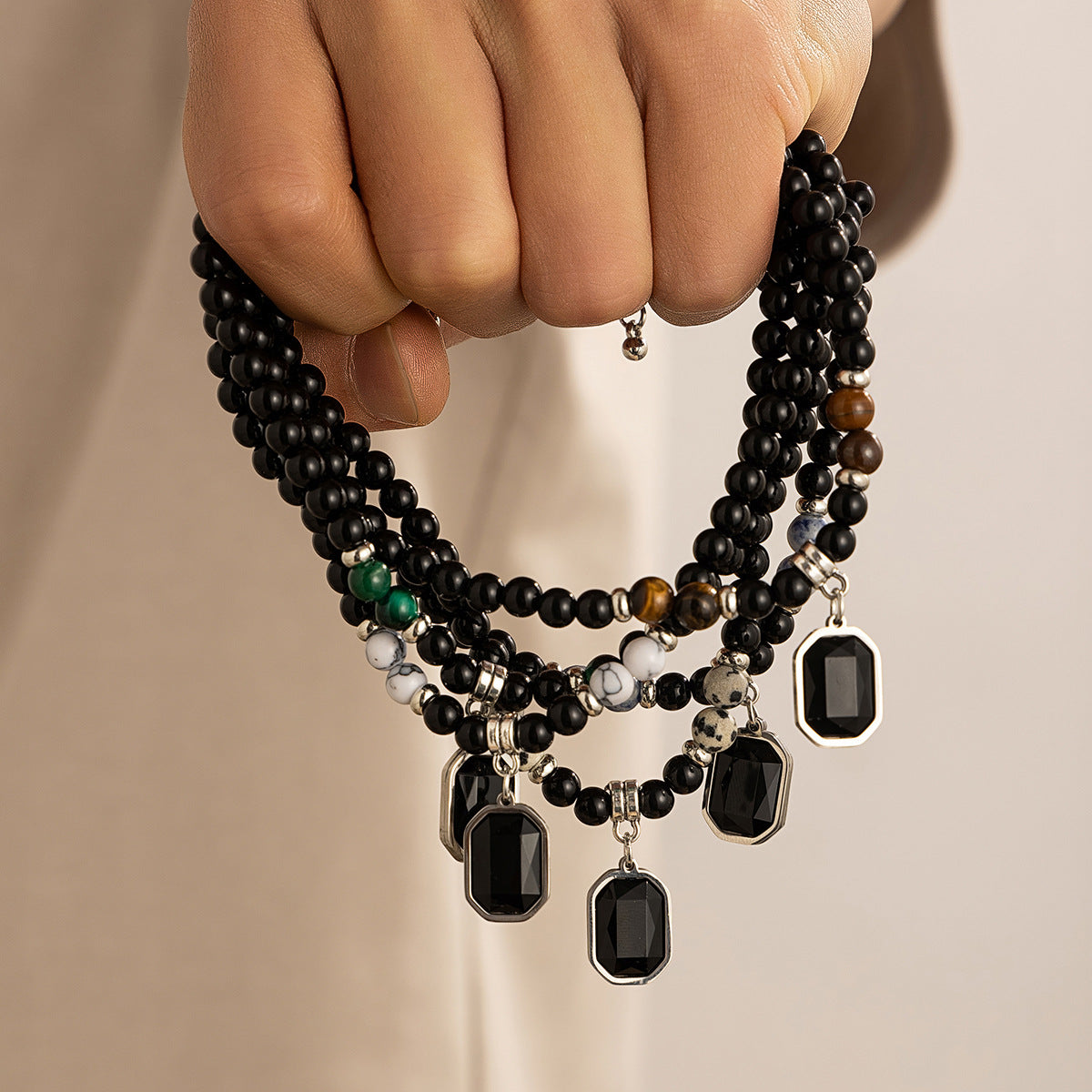 European and American cross-border tiger stone beaded necklace men's hip-hop niche sense of luxury, simple personality, men's clavicle chain accessories