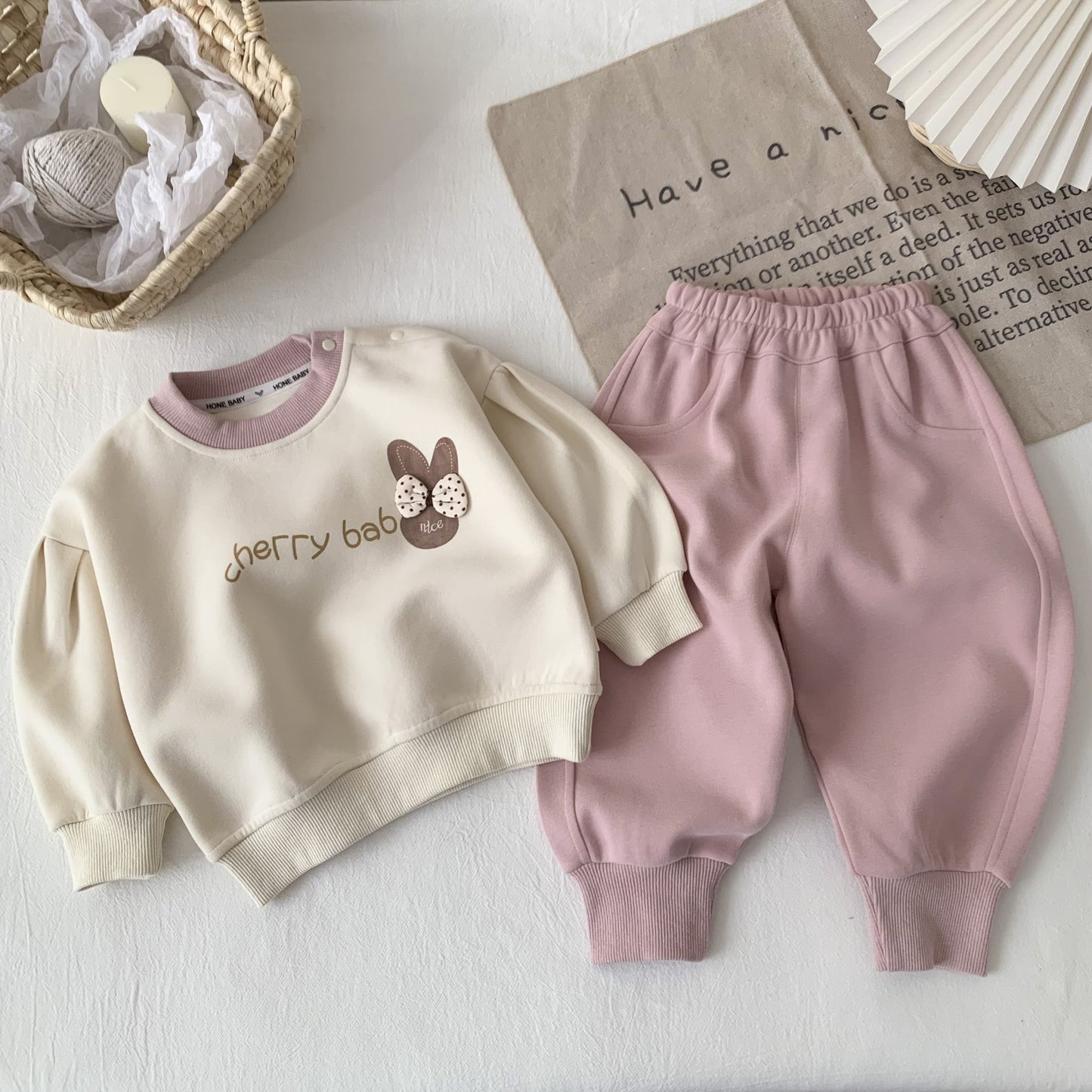 Baby outing clothes Korean baseball uniform set baby sweatshirt autumn clothes spring autumn girls children's children's clothes