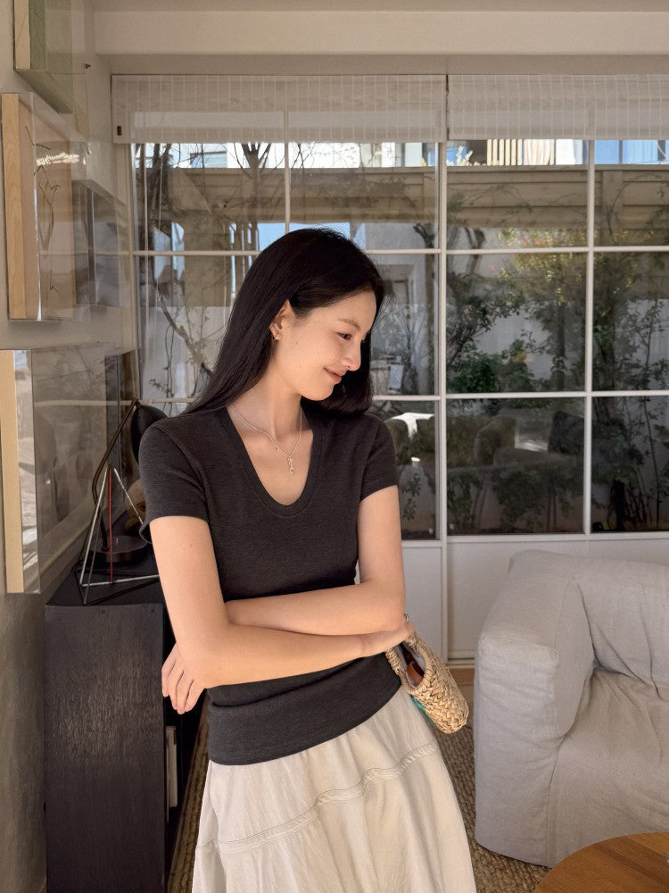 U-neck high-elastic shoulder slim T-shirt DIGM spring and summer hot minimalist slim base shirt short sleeve T-shirt women's 60382