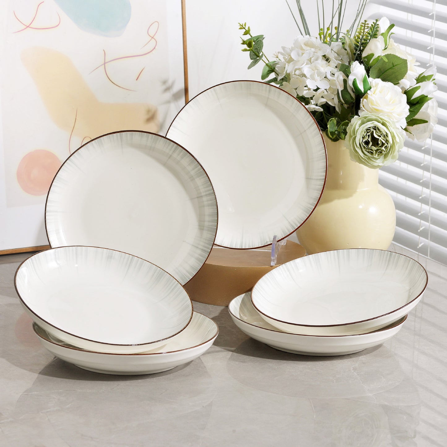 Household light luxury bowls, plates, soup bowls, 2024 new ceramic tableware sets, bowls, chopsticks, bowls, bowls, and plates are simple in combination