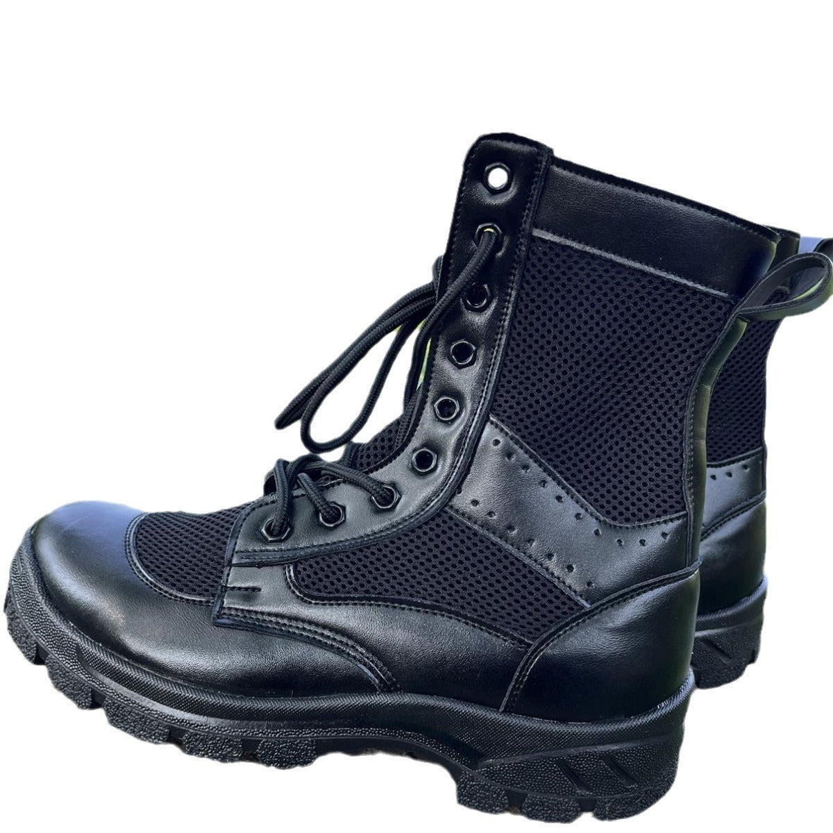 Ultralight mountaineering men's spring, summer, autumn, breathable mesh training boots, high-top outdoor overalls, male security guard boots