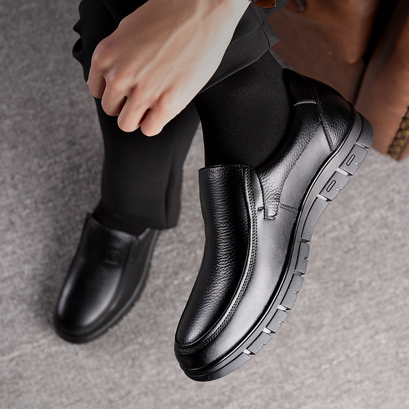 The first layer of cowhide men's shoes for the elderly, business casual men's leather shoes, men's leather soft soles, soft leather for the middle-aged and elderly, dad shoes
