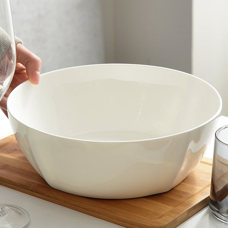 White noodle bowl