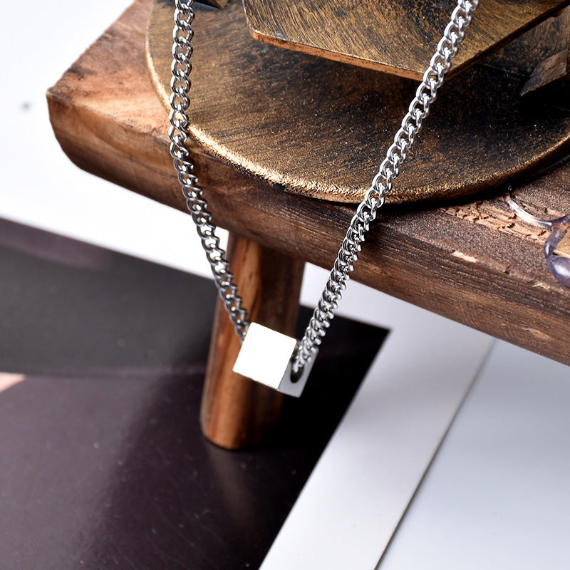 Geometric square Wang Yibo necklace men's trendy hip-hop style simple and versatile sweater clavicle chain niche design sense for men