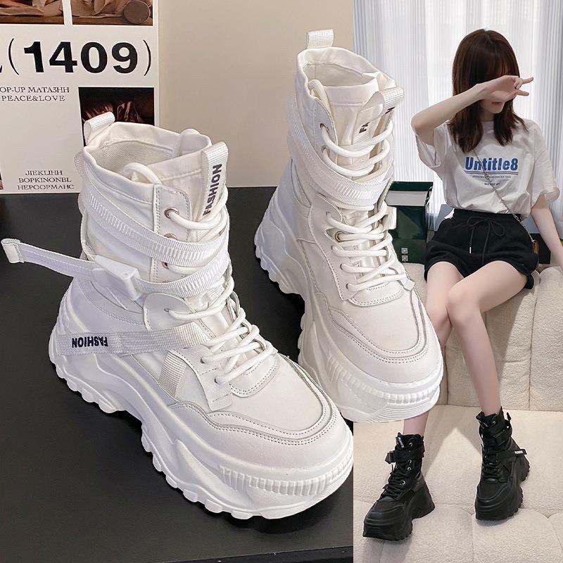 Autumn and Winter Korean version of thick-soled heightened sports style women's shoes 2024 new lace-up Internet celebrity roman style high-top women's shoes