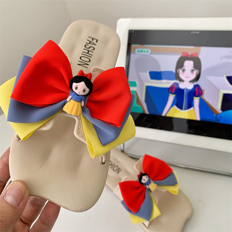 Summer Girls Slippers New Girls Breathable Princess Shoes Soft Sole Non Slip Bow Bow Kids Wear Beach Flip Flops Outside