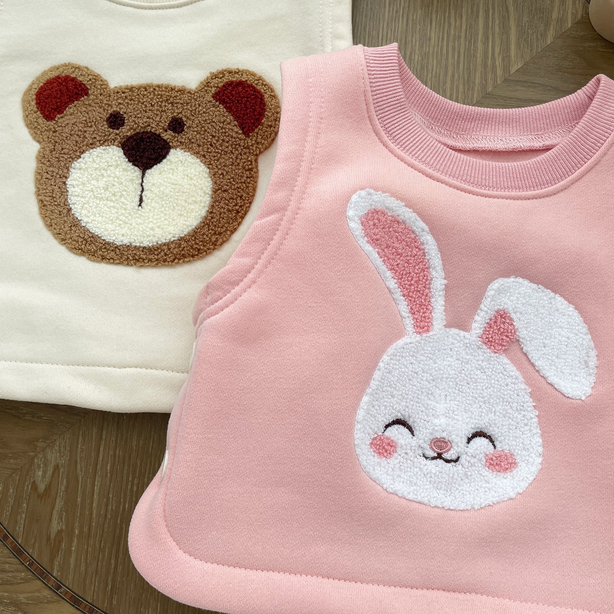2025 baby autumn winter children's cute cartoon plush vest vest newborn boys and girls baby warm top