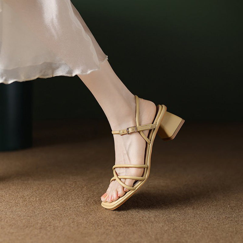 French Lady Fairy Style Roman Shoes Low Heel Temperament Summer 2024 New Fashion Sandals Versatile, Comfortable and Lightweight