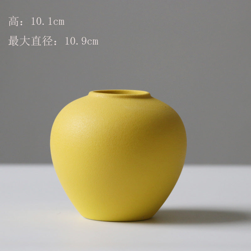 Jingdezhen ceramic small vase Nordic simple home hotel decoration ornament dried flower arrangement hydroponic flower pot white