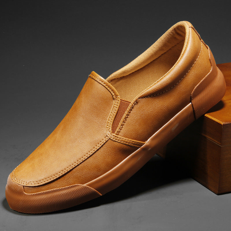 Classic retro men's small leather shoes spring and autumn new breathable casual and versatile one-foot slip trend fashion leather shoes men