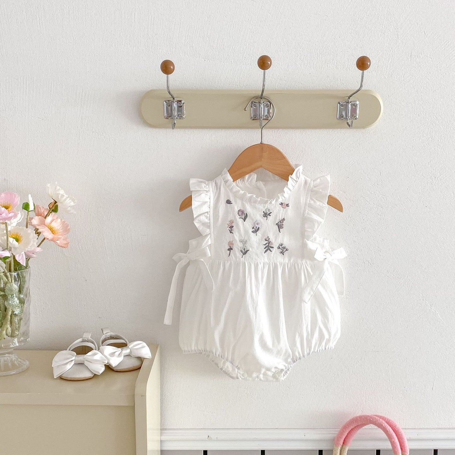 2025 baby summer embroidery floral side waist bow baby toddler hayi baby girl sleeveless thin crawling clothes