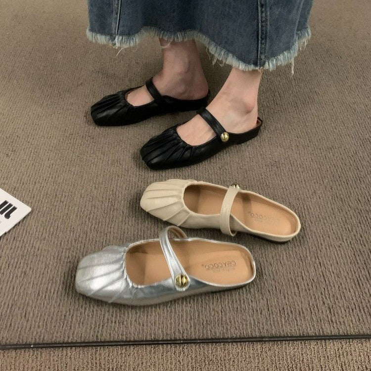 Silver flat toe semi-slippery sandals for women's spring and autumn high-end sense in summer, wearing Mary Jane Muller with skirt and single shoes