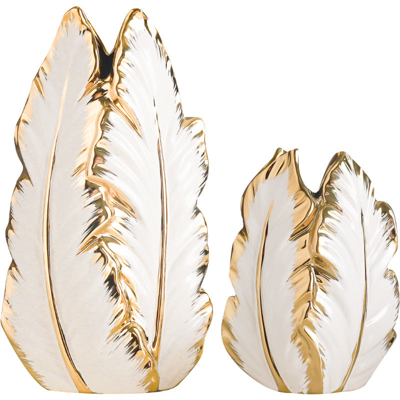 Modern light luxury ceramics, high-end vases, personalized living room entrance ornaments, TV cabinets, creative home decorations, wine cabinets