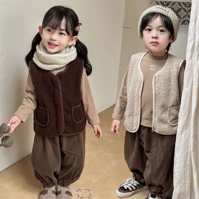 Children's vest warm vest wears lambswool inside 2024 new autumn and winter models for girls and boys spring and autumn boys shoulders