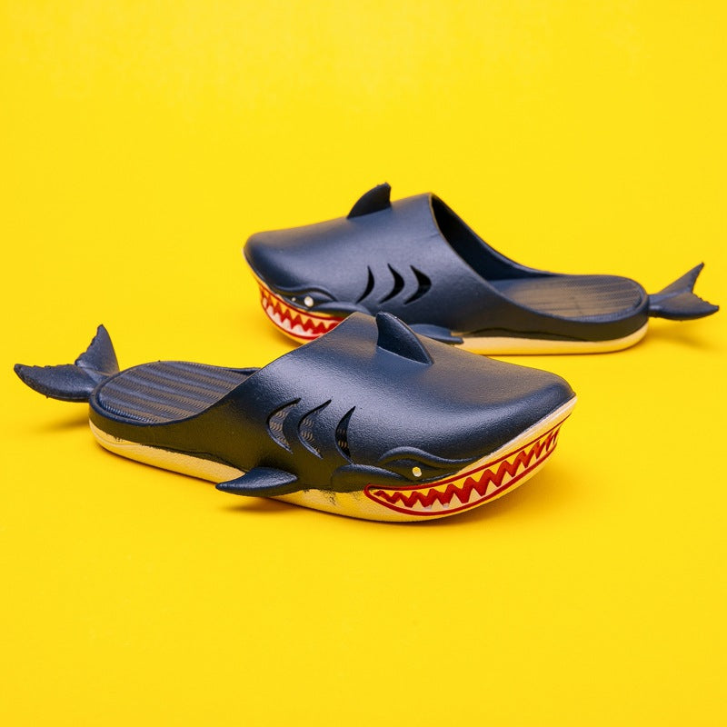 Creative funny children's shark Baotou slippers cute indoor and outdoor non-slip cartoon slippers boys and girls hole shoes