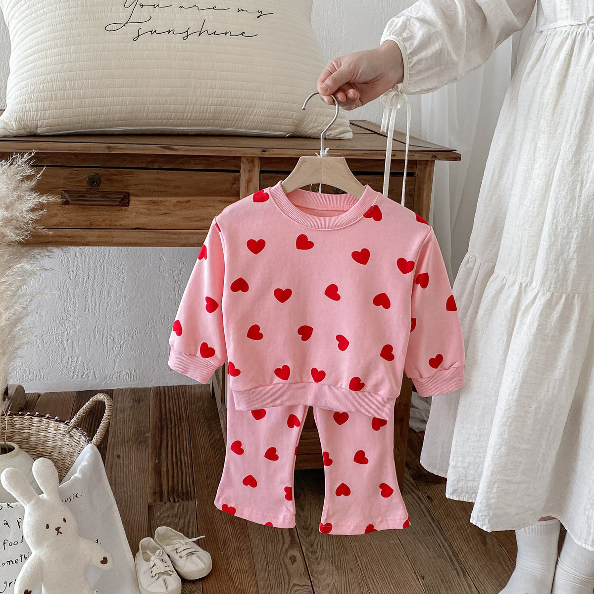 Girls' set Korean version of the children's 2025 autumn new love print baby girl princess children's two-piece set