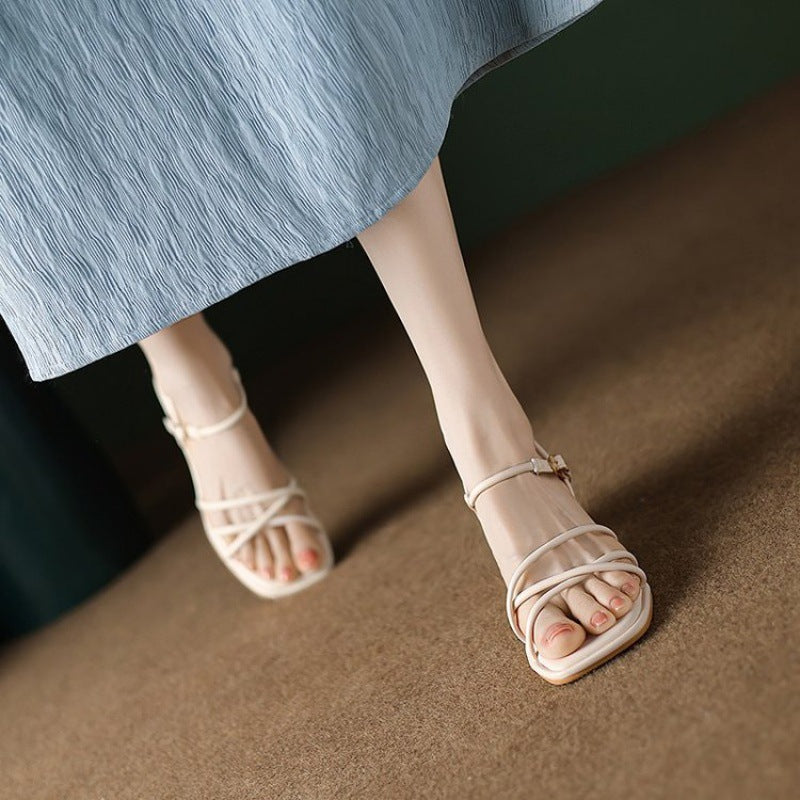 French Lady Fairy Style Roman Shoes Low Heel Temperament Summer 2024 New Fashion Sandals Versatile, Comfortable and Lightweight