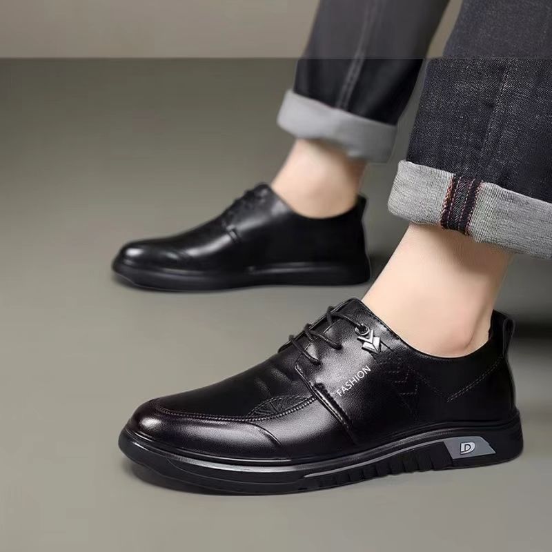 Men's shoes: new 2025 soft soles, comfortable and breathable, business men's summer casual leather shoes, trendy and versatile lace-up leather shoes