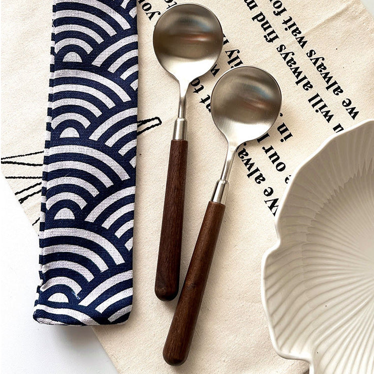 New anti-walnut grain wooden handle spoon Western dinner spoon stainless steel round spoon soup spoon dinner spoon soup spoon soup spoon bigger spoon