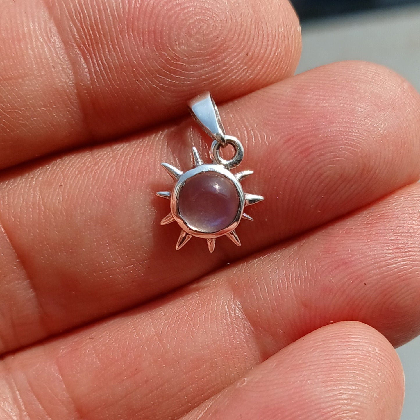Moonstone Pendant, 925 Sterling Silver Pendant, round Ceylon
