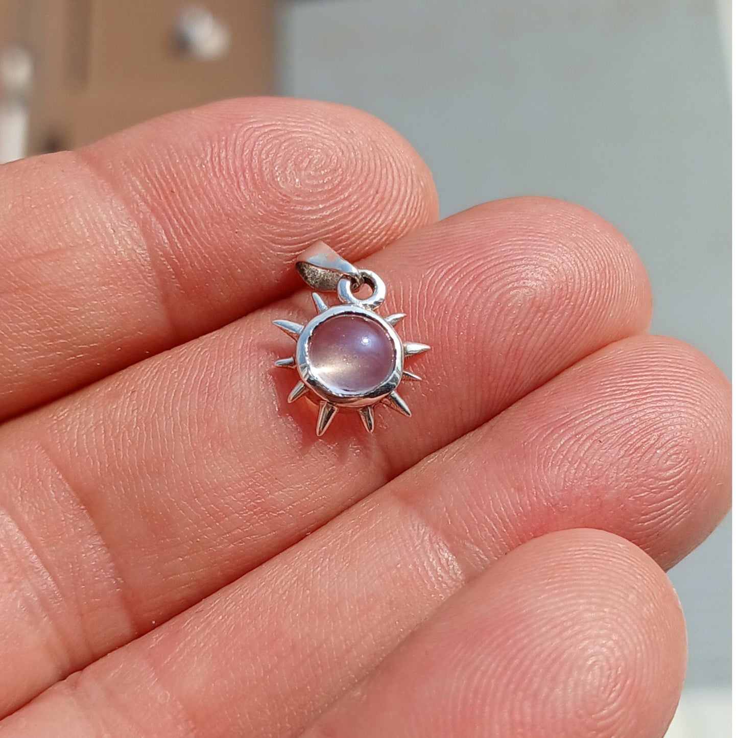 Moonstone Pendant, 925 Sterling Silver Pendant, round Ceylon