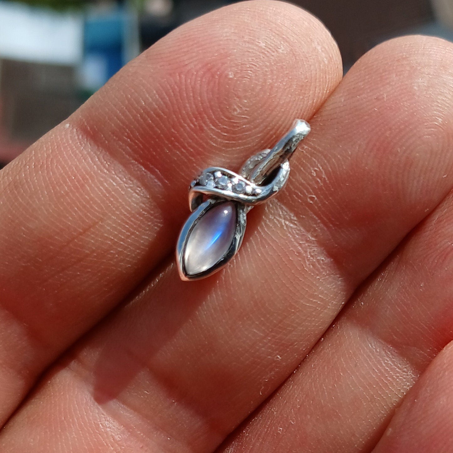 Moonstone Pendant, women's Pendant, Sterling Silver Pendant, Moonstone