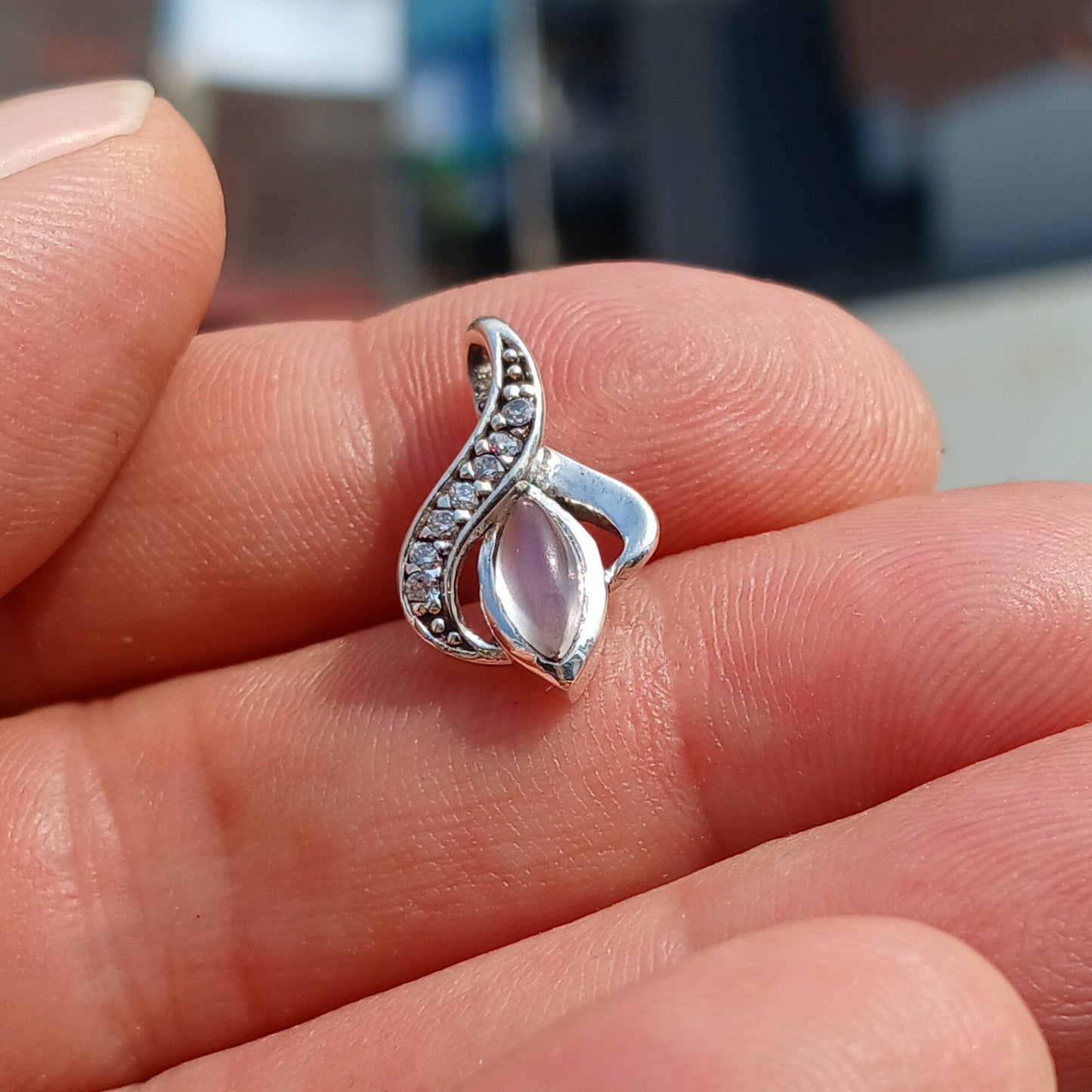 Moonstone Pendant, women's Pendant, Sterling Silver Pendant, Moonstone