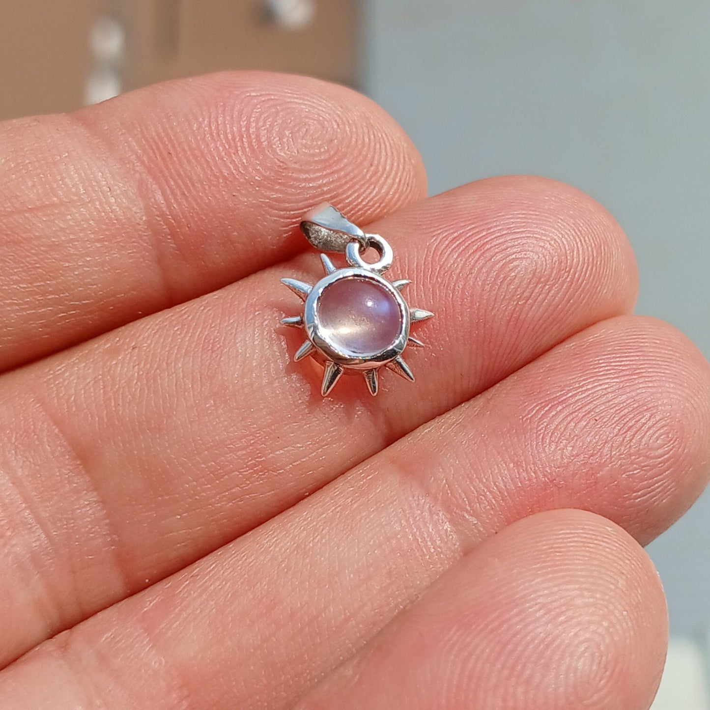 Moonstone Pendant, 925 Sterling Silver Pendant, round Ceylon