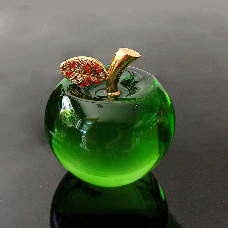 Processing and production of crystal apples, creative gifts, holiday decorations, handicrafts, Christmas ornaments, car home decorations