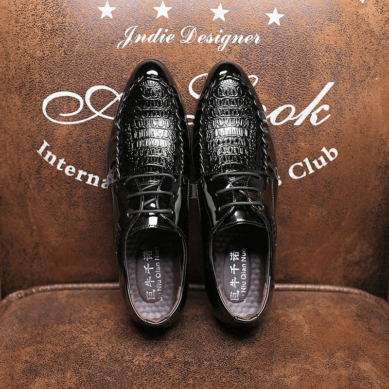 2025 New Men's Casual Small Foot Leather Shoes Work Shoes Handsome Korean Version Pointed Toe Spring and Autumn Barber Men's Shoes