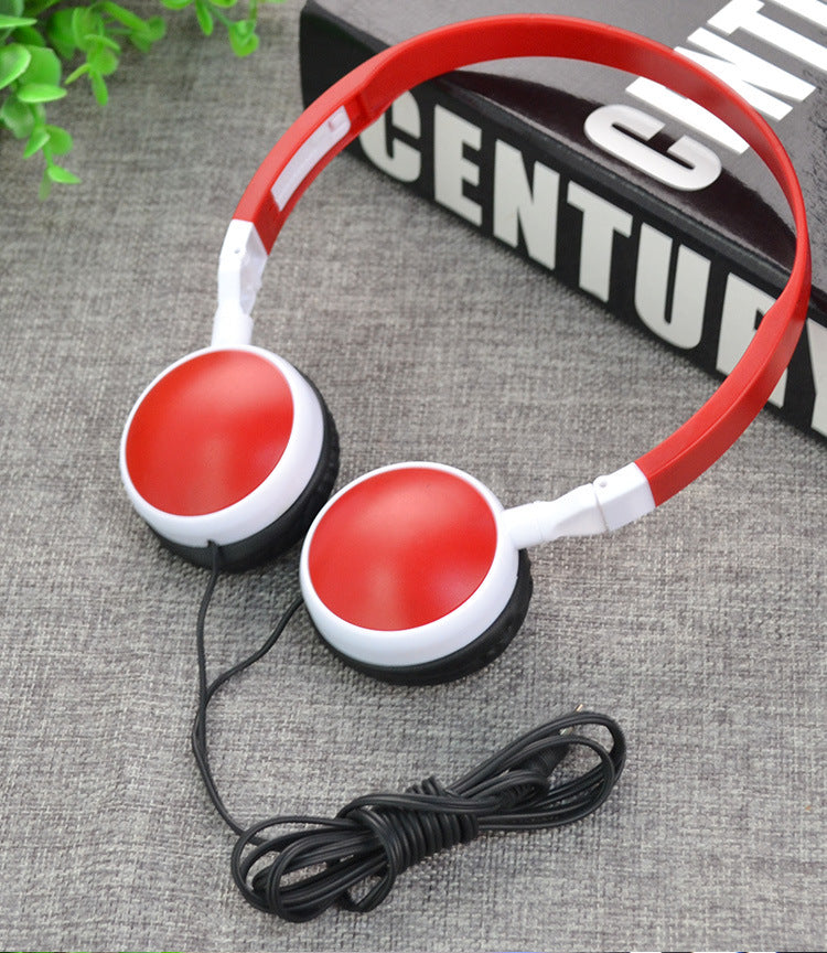 Wired headphones