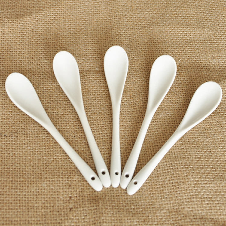Supply Ceramic Cup Spoon Short Porcelain Spoon 13CM Coffee Spoon Cup Accessories Wholesale
