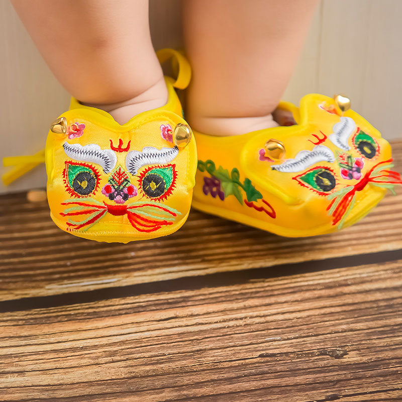 New tiger head shoes, baby cloth shoes, men's and women's baby soft-soled stepping shoes, toddlers, 100-day first year grab week cat head shoes