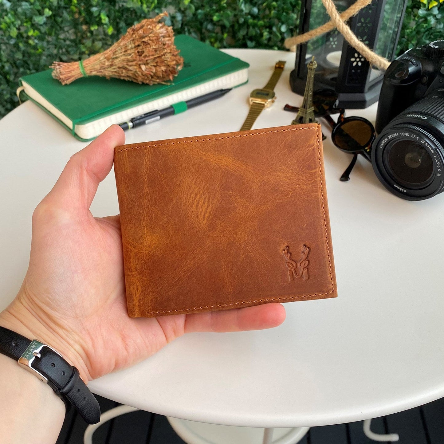 Zendar - Genuine Leather Classic Trifold Men's Wallet