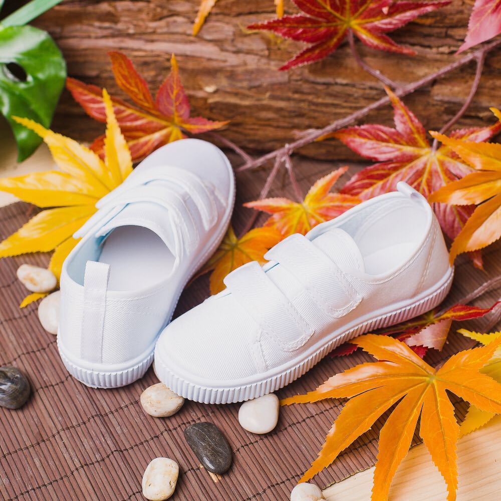 White cloth shoes, children's and kindergarten children's white shoes, canvas shoes, dance shoes, boys' and girls' shoes, white sports shoes, white canvas