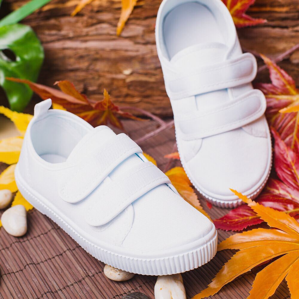 White cloth shoes, children's and kindergarten children's white shoes, canvas shoes, dance shoes, boys' and girls' shoes, white sports shoes, white canvas