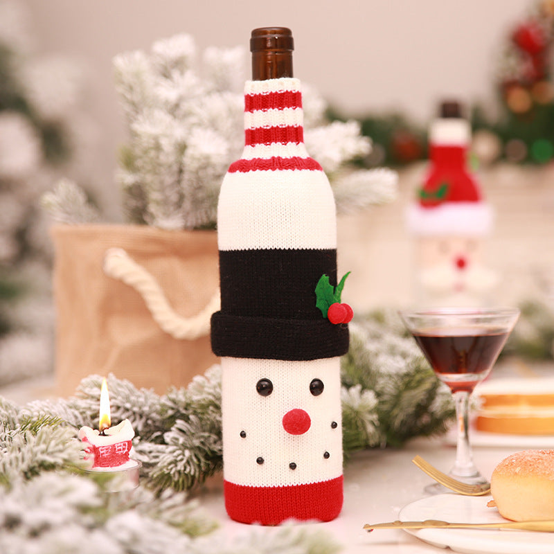 Christmas wine bottle decoration Christmas knitted wine set scarf hat set red wine bottle cover old man wine bottle set deer