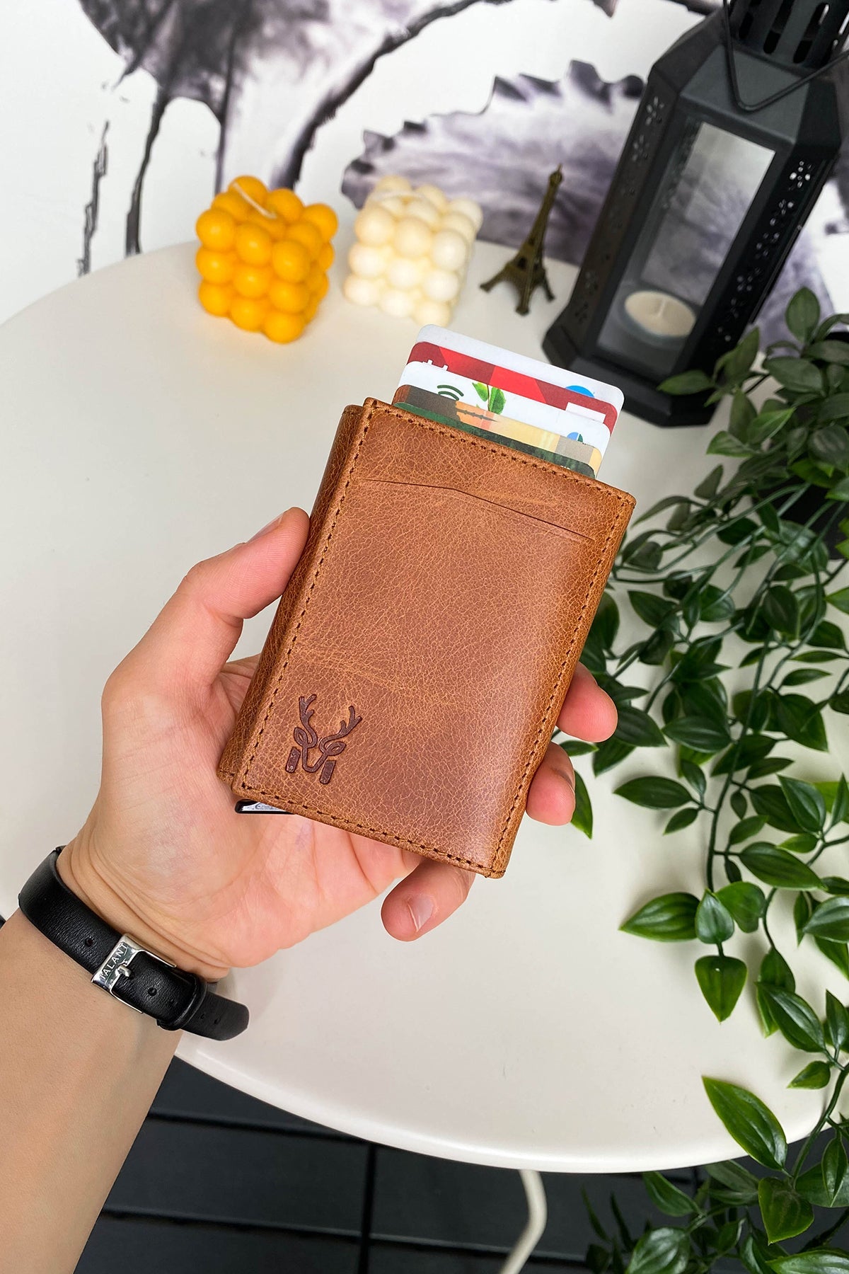 Pescol - Genuine Leather RFID Protection Card Holder/Wallet