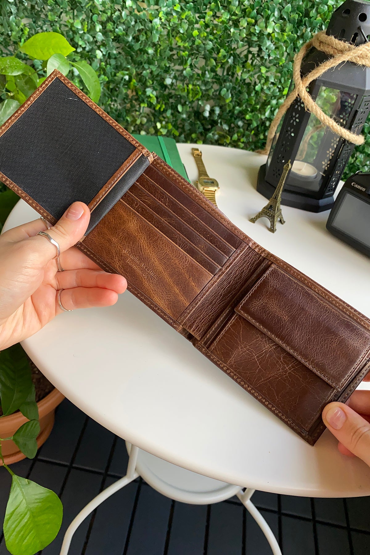 Atlanta - Genuine Leather Trifold Wallet with Coin Pouch Compartment