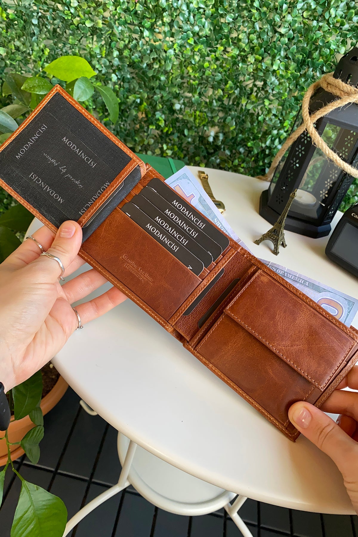 Atlanta - Genuine Leather Trifold Wallet with Coin Pouch Compartment