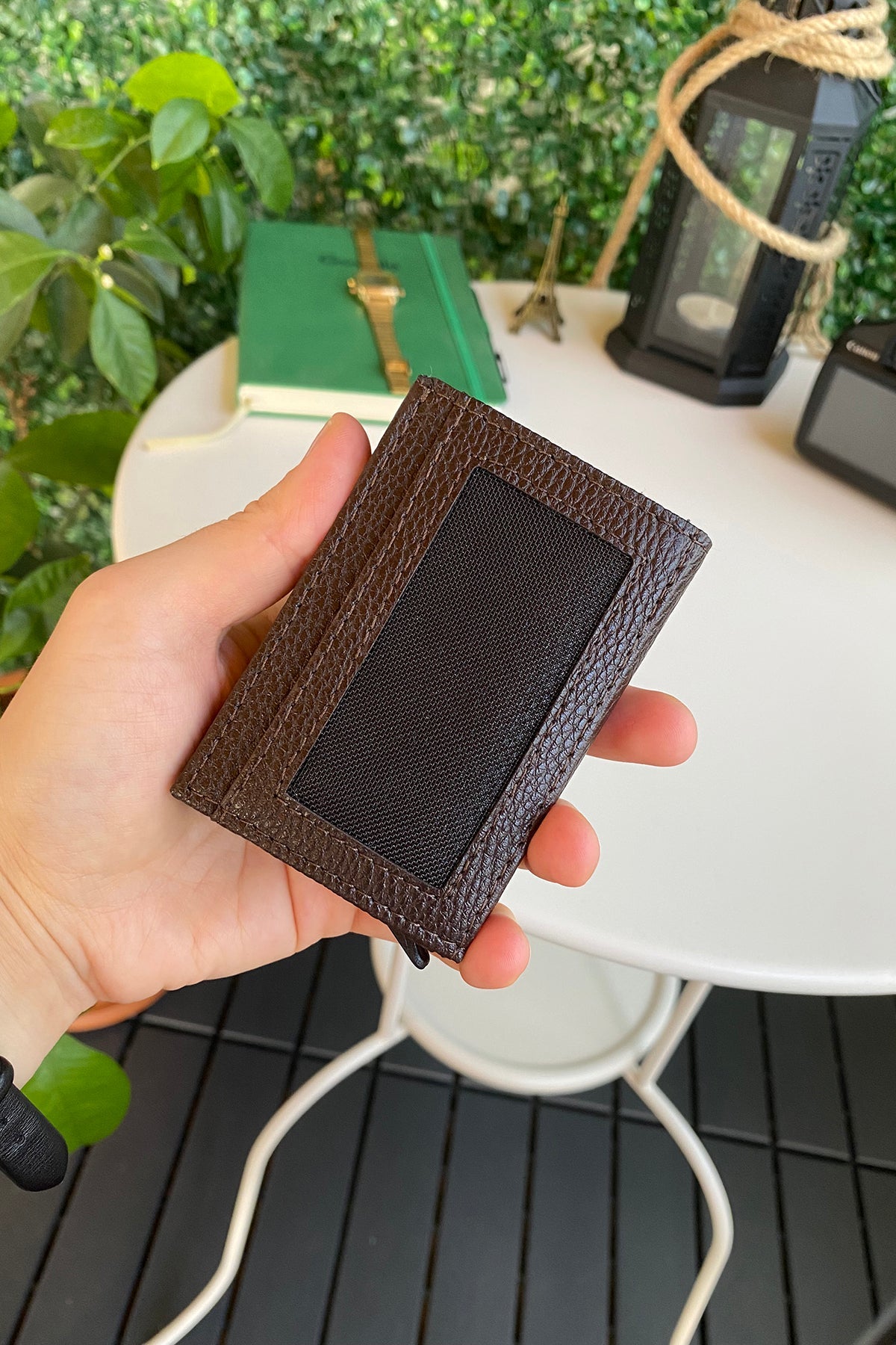 Agara  – PU Leather RFID Mechanism Card Holder/Wallet