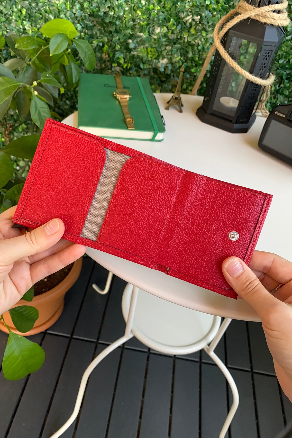 Agara  – PU Leather RFID Mechanism Card Holder/Wallet