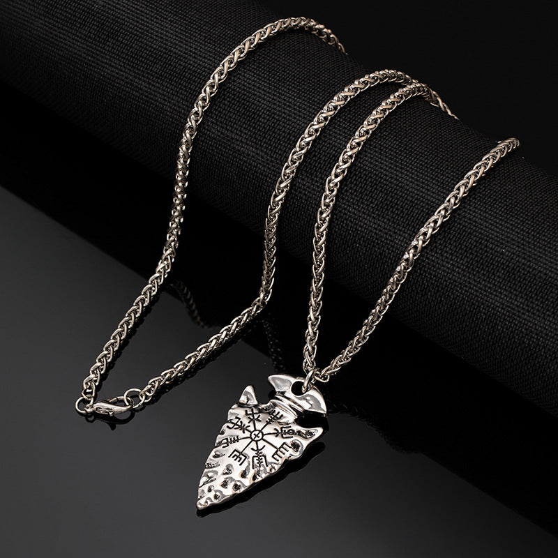 Cross-border European and American style hot selling Viking Nordic necklace triangle compass compass titanium steel chain men's trendy cool neck jewelry