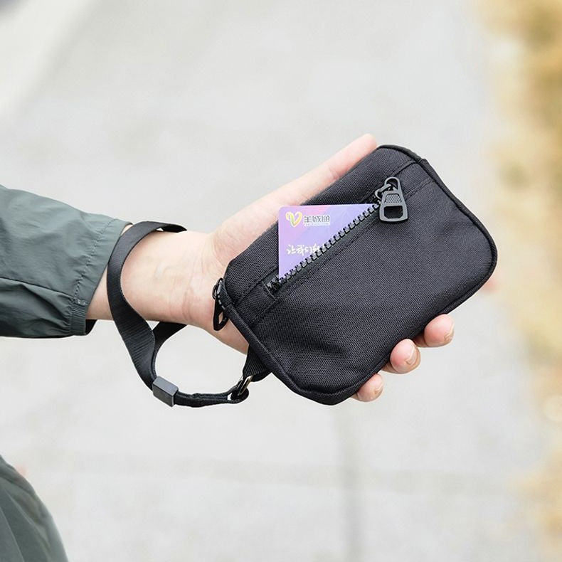 Multifunctional metal buckle portable coin purse waterproof card holder Men's and women's keys mini bag hanging bag men's ins handbag