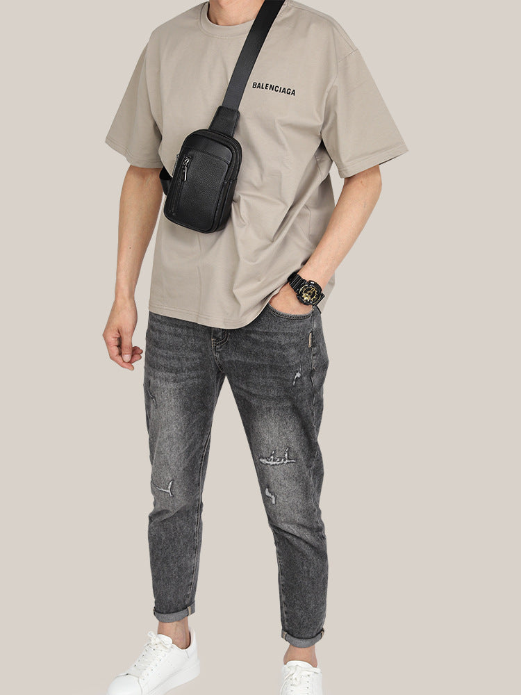 New leather chest bag, men's fashion brand hanging bag, first layer cowhide crossbody bag, casual chest bag, versatile men's small backpack